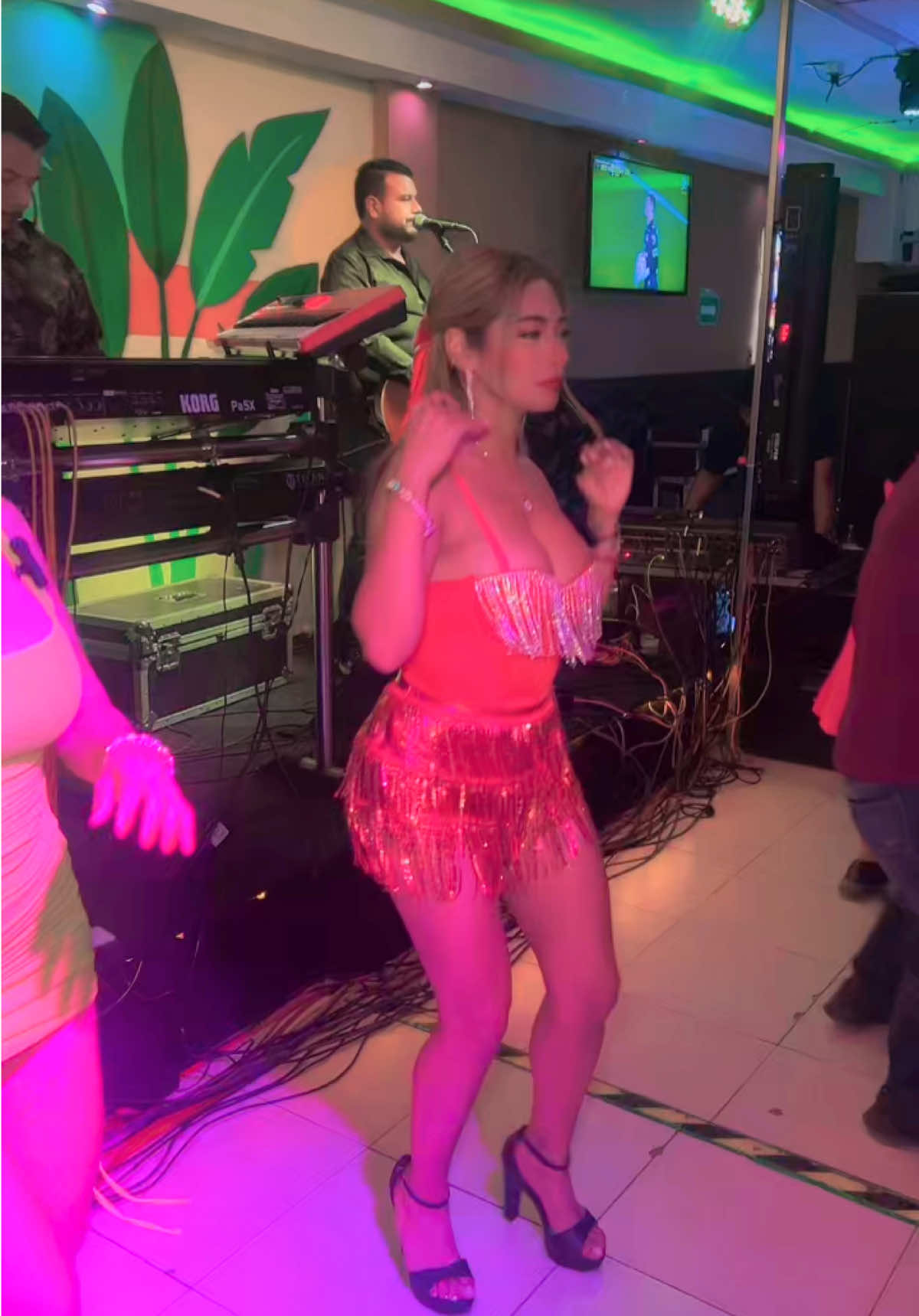 @Nicole Isabella