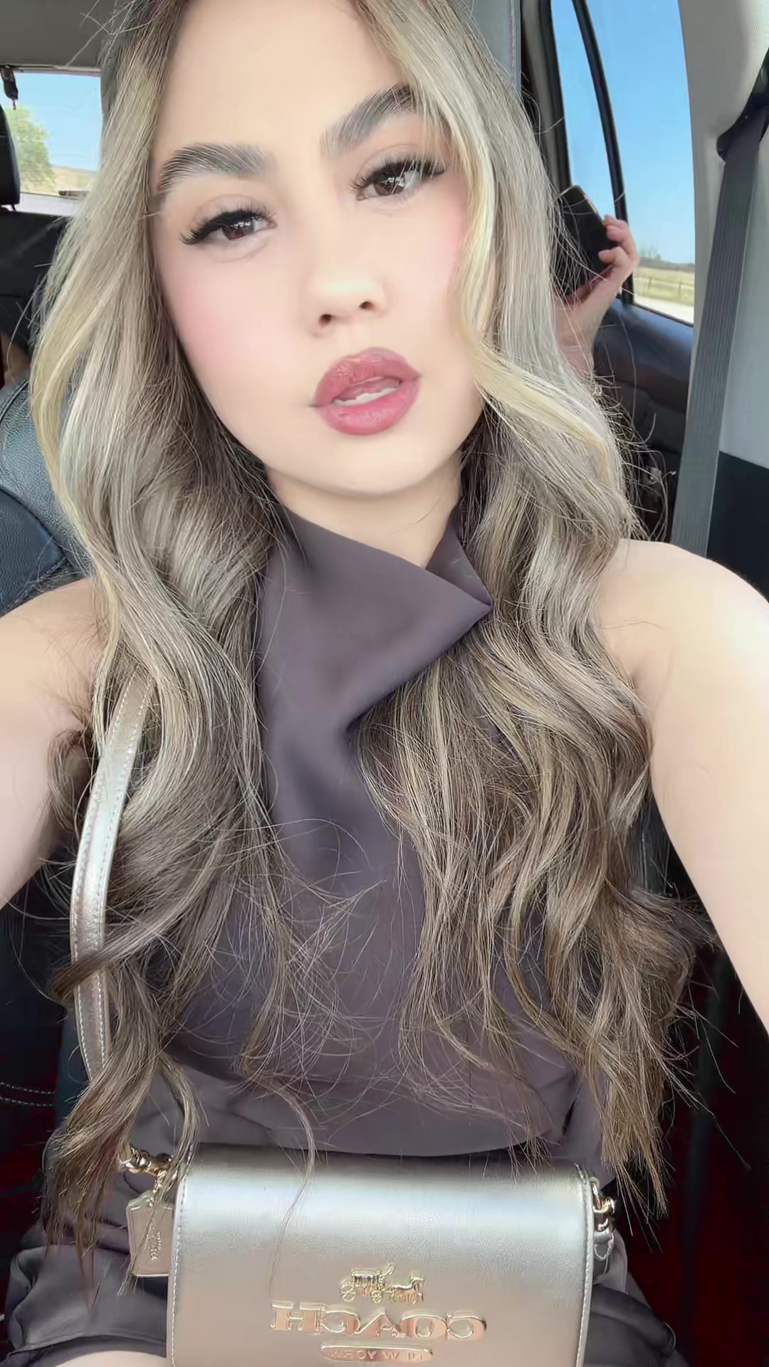 @Azul