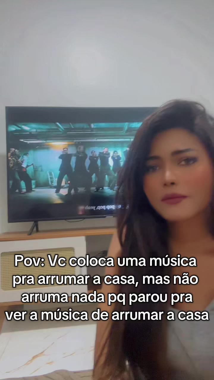 @Tain&aacute; F Tavares