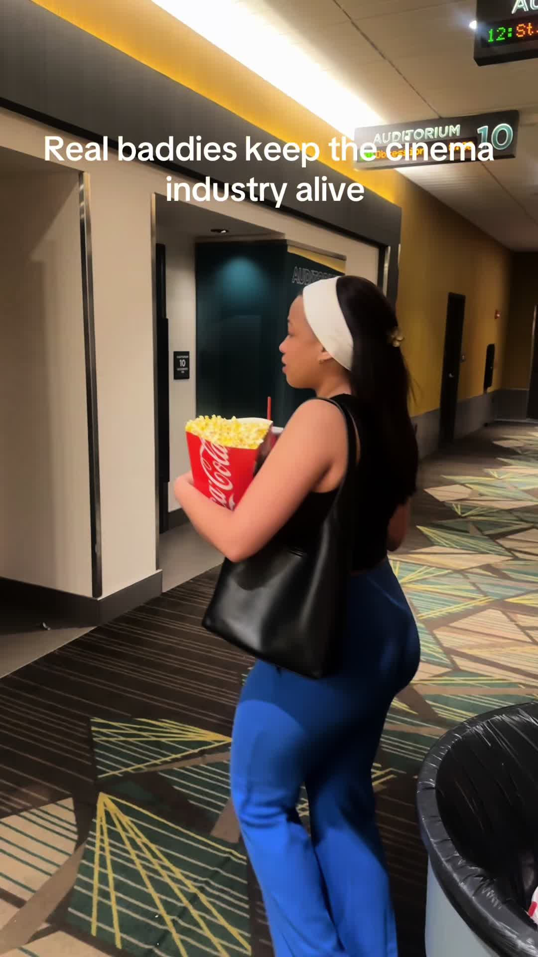 @CrissannyUben.