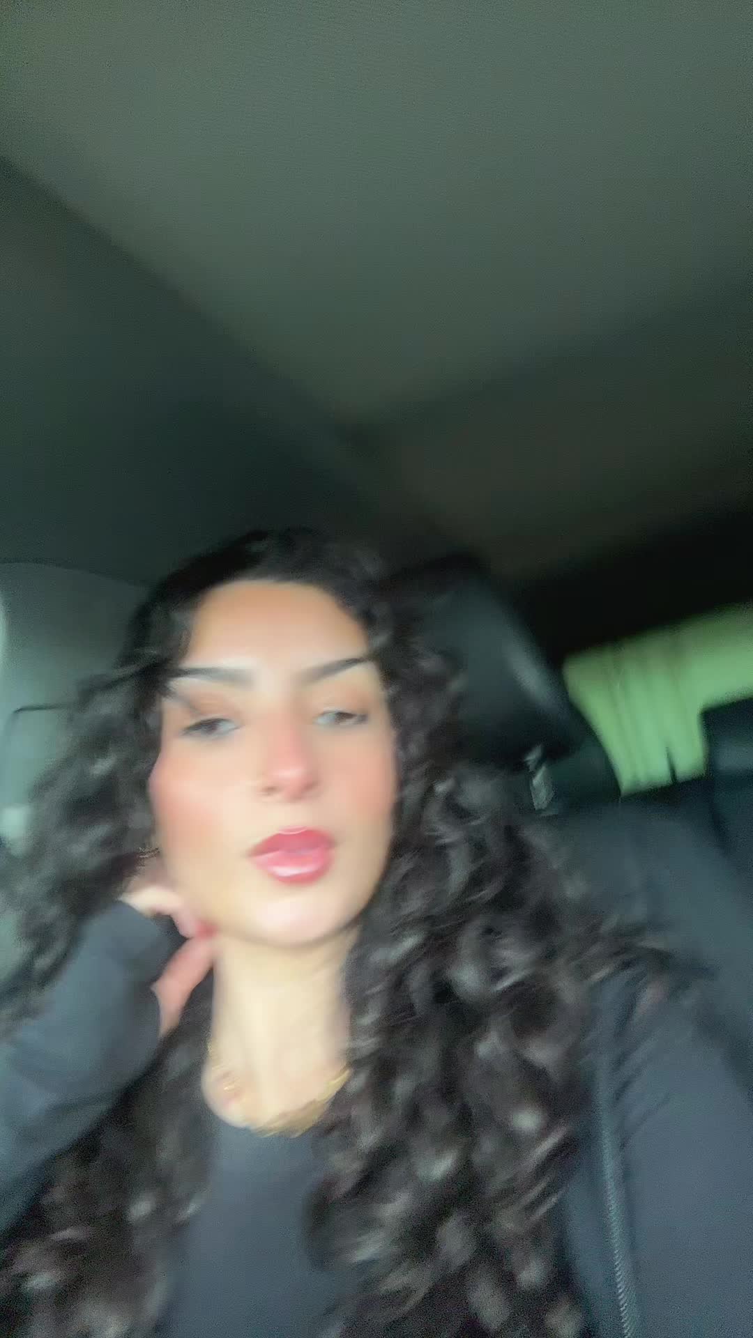 @Sabrina