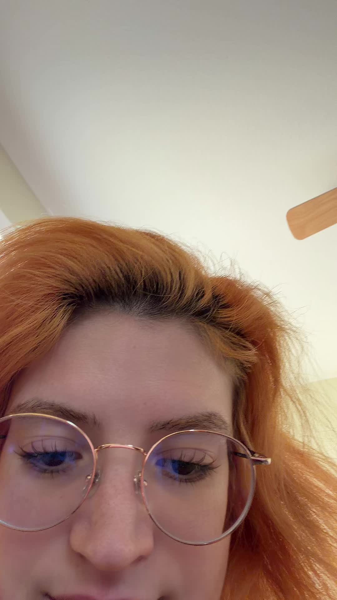 @KandiKwinn