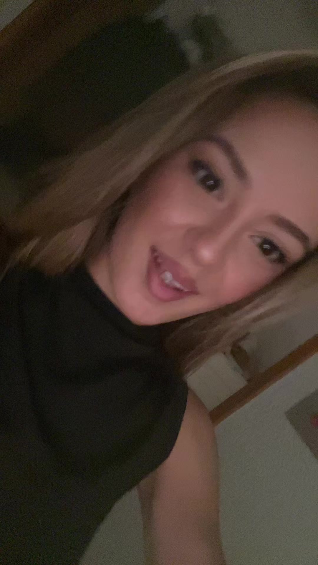 @deusheee
