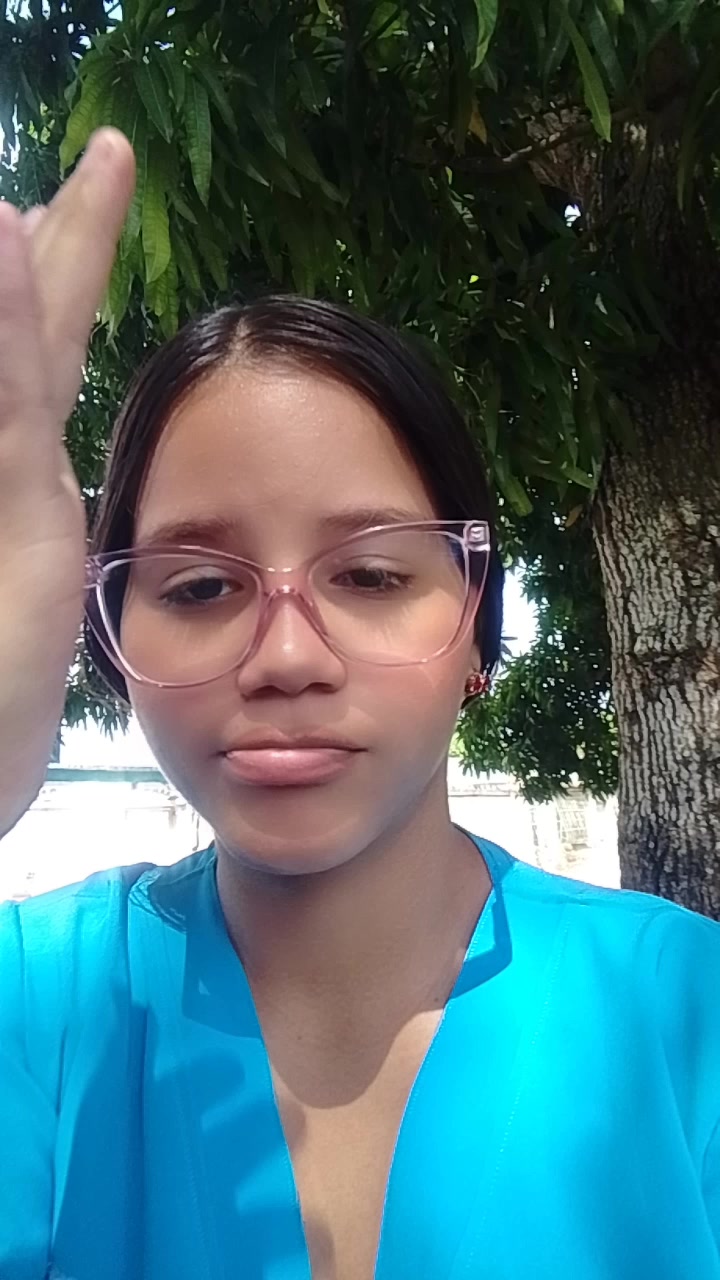 @Carmaris19