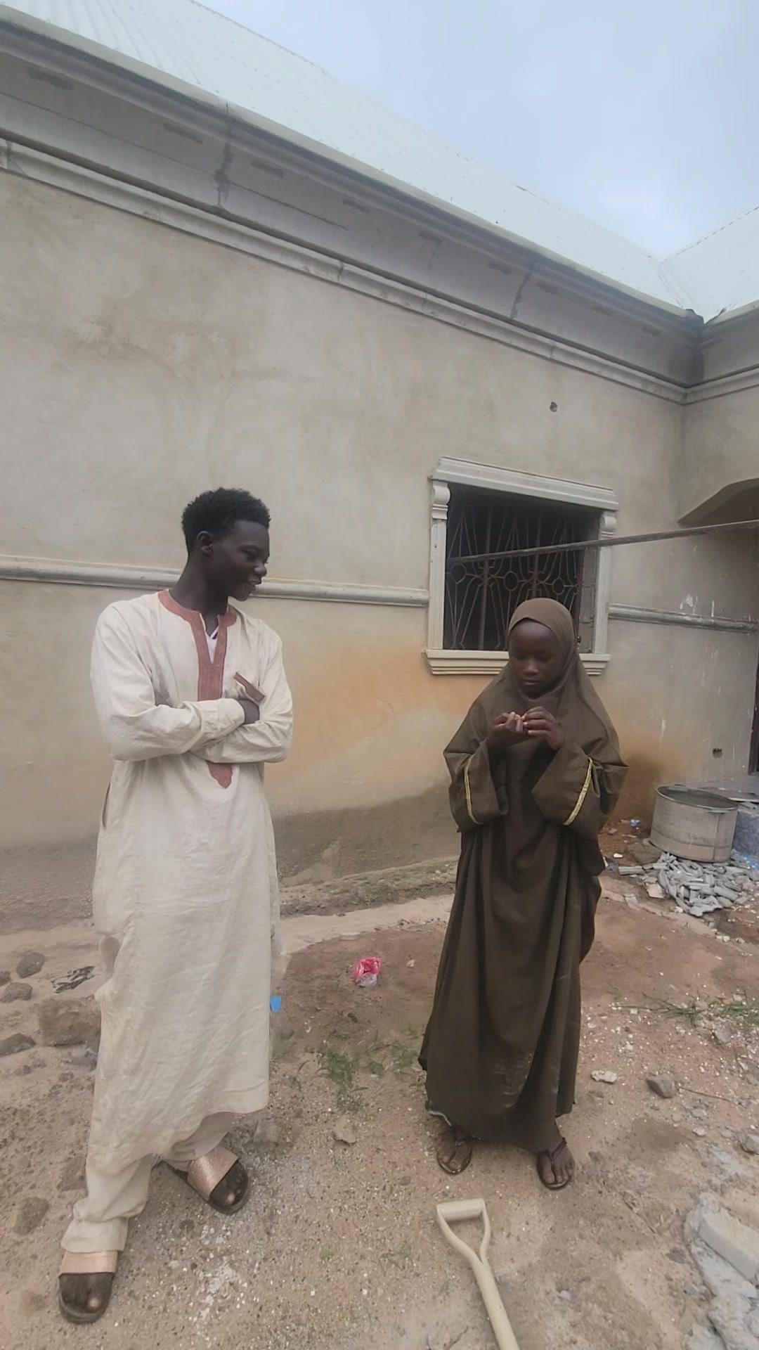 @mai kwaila ne saikadaure