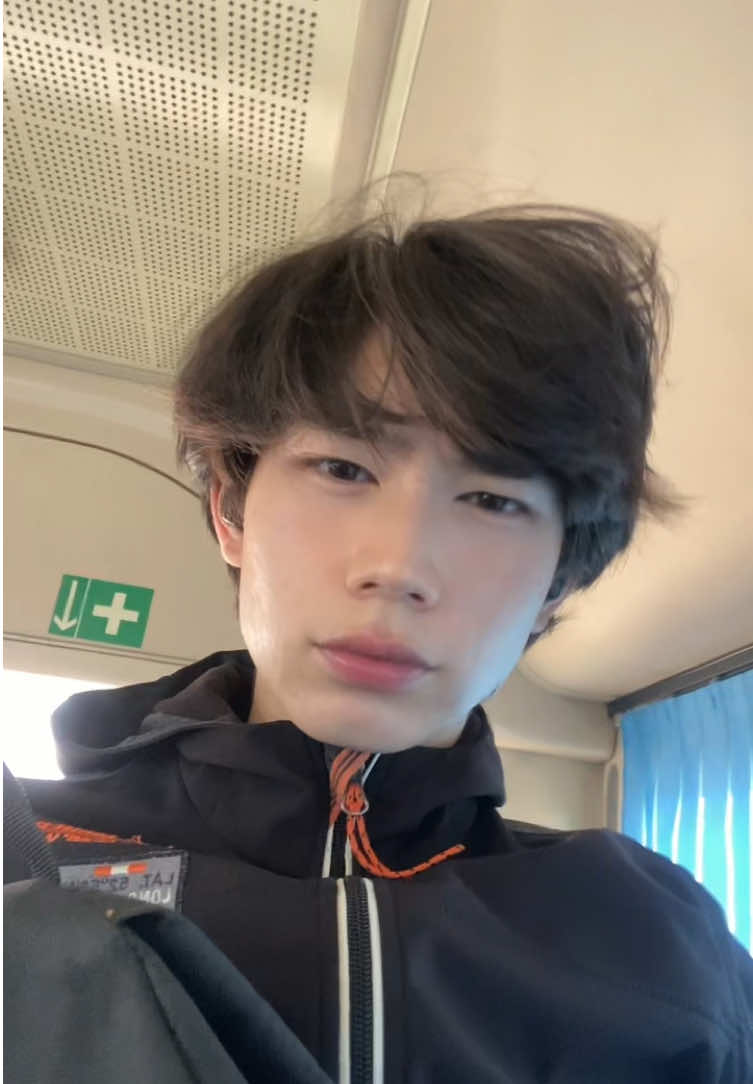 @ye