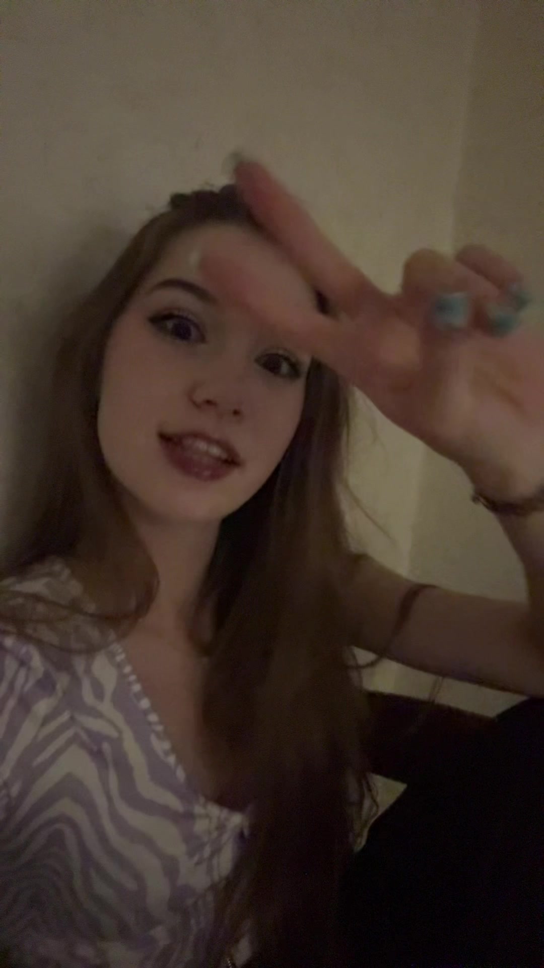 @vivweiy