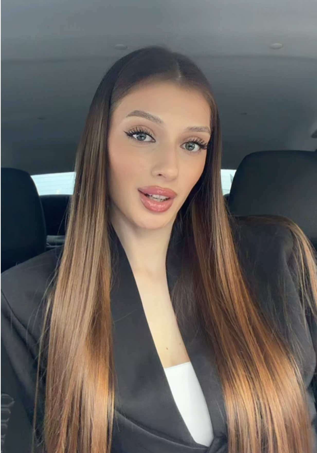@YULIA