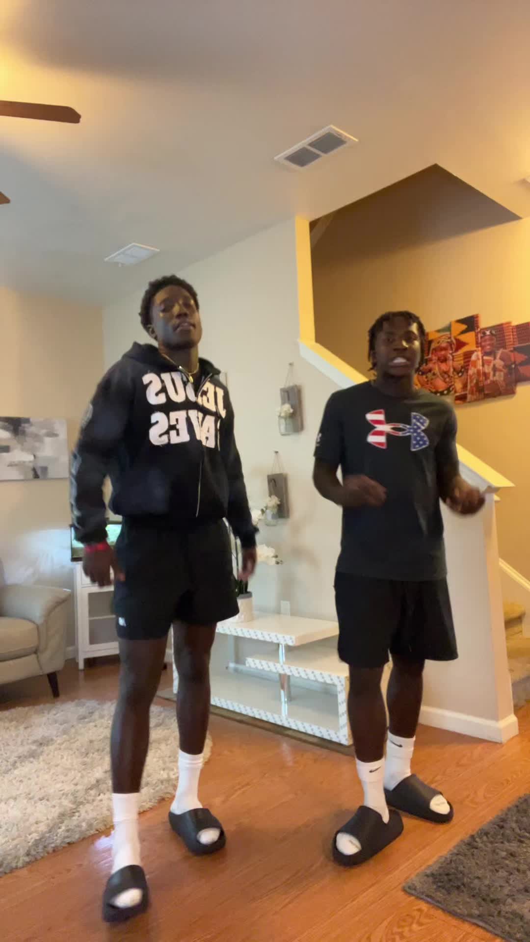 @J4🕺🏾.
