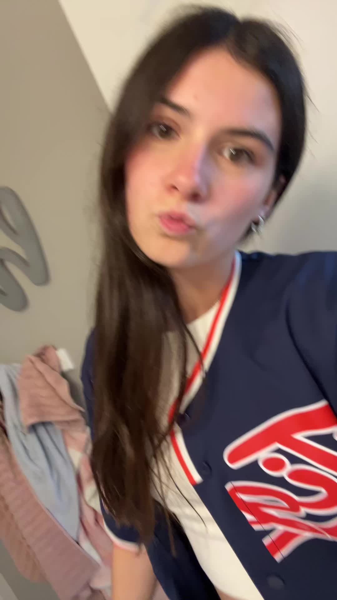 @rileyyyyyyyyyyyyy
