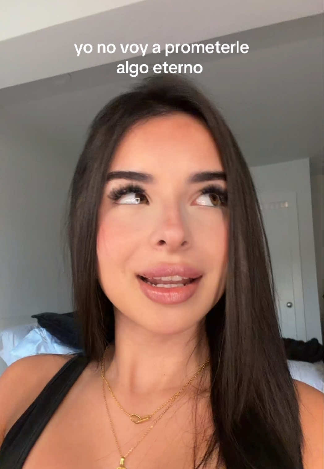 @vickyguez