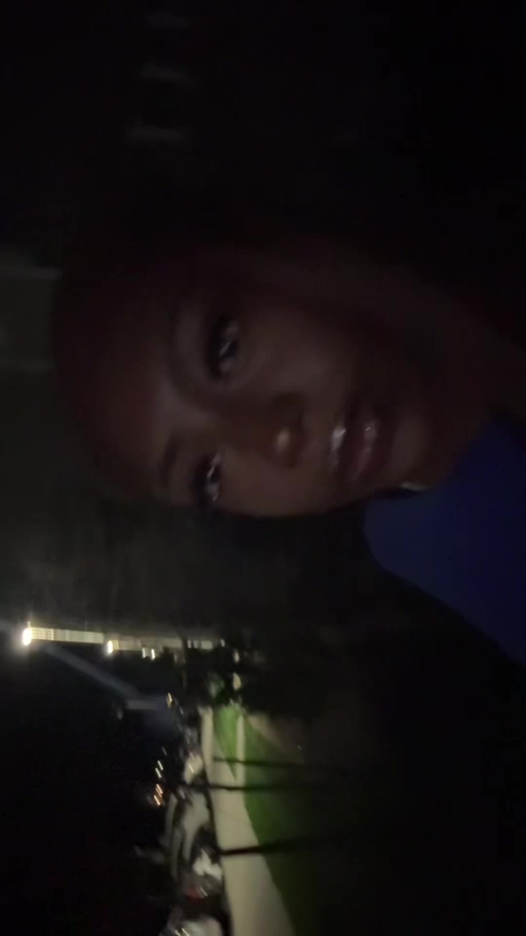 @Tamia 👩🏿&zwj;❤️&zwj;💋&zwj;👩🏿