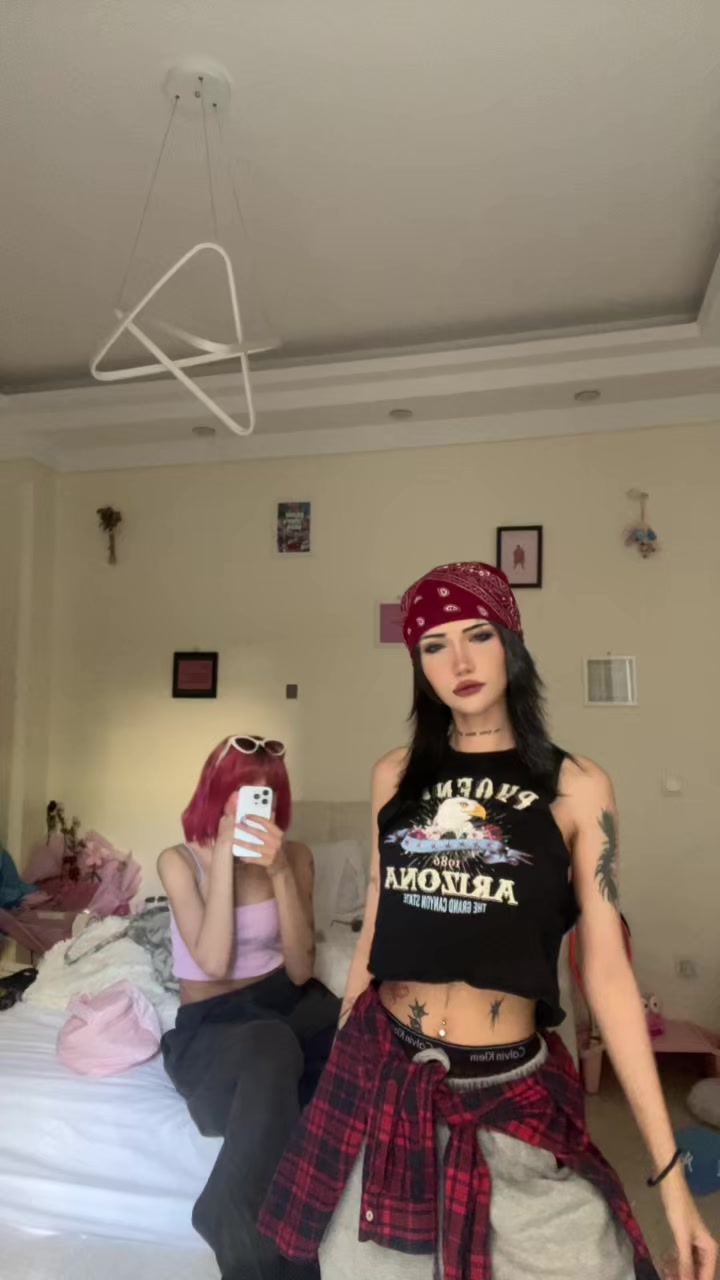 @Thereddestcolor
