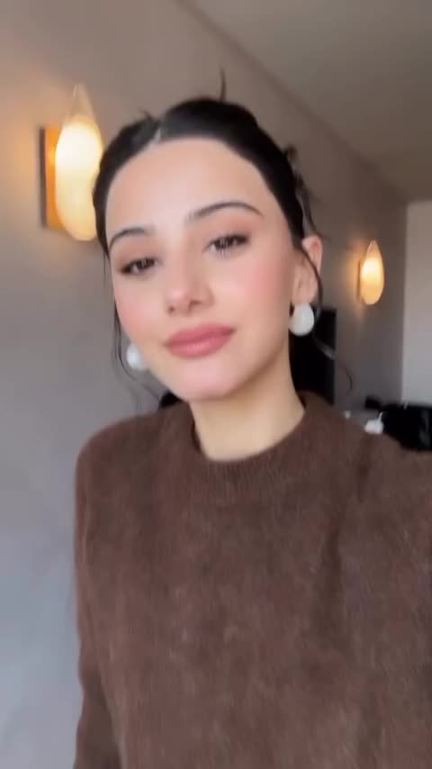 @️