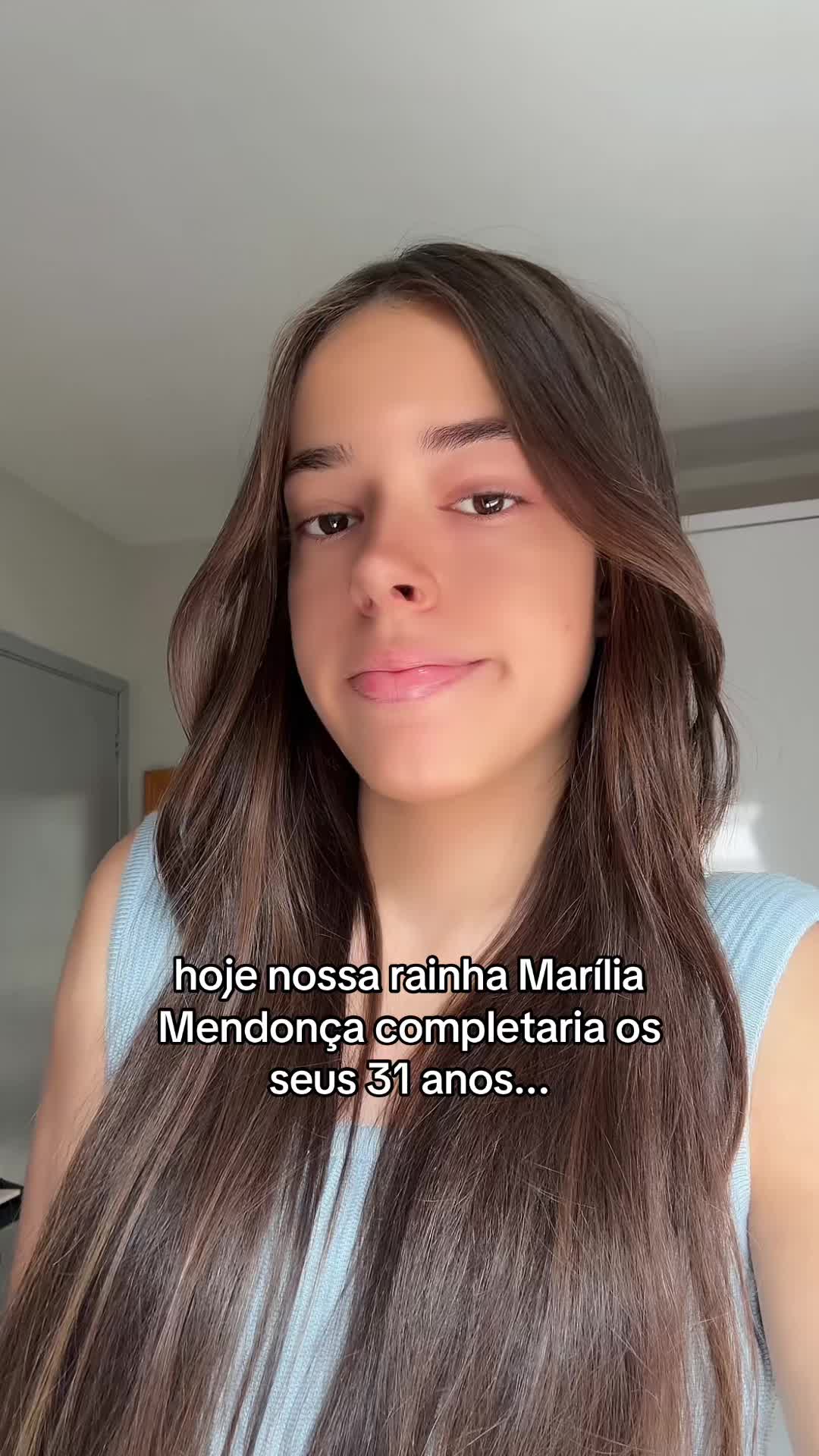 @Julia Andrade