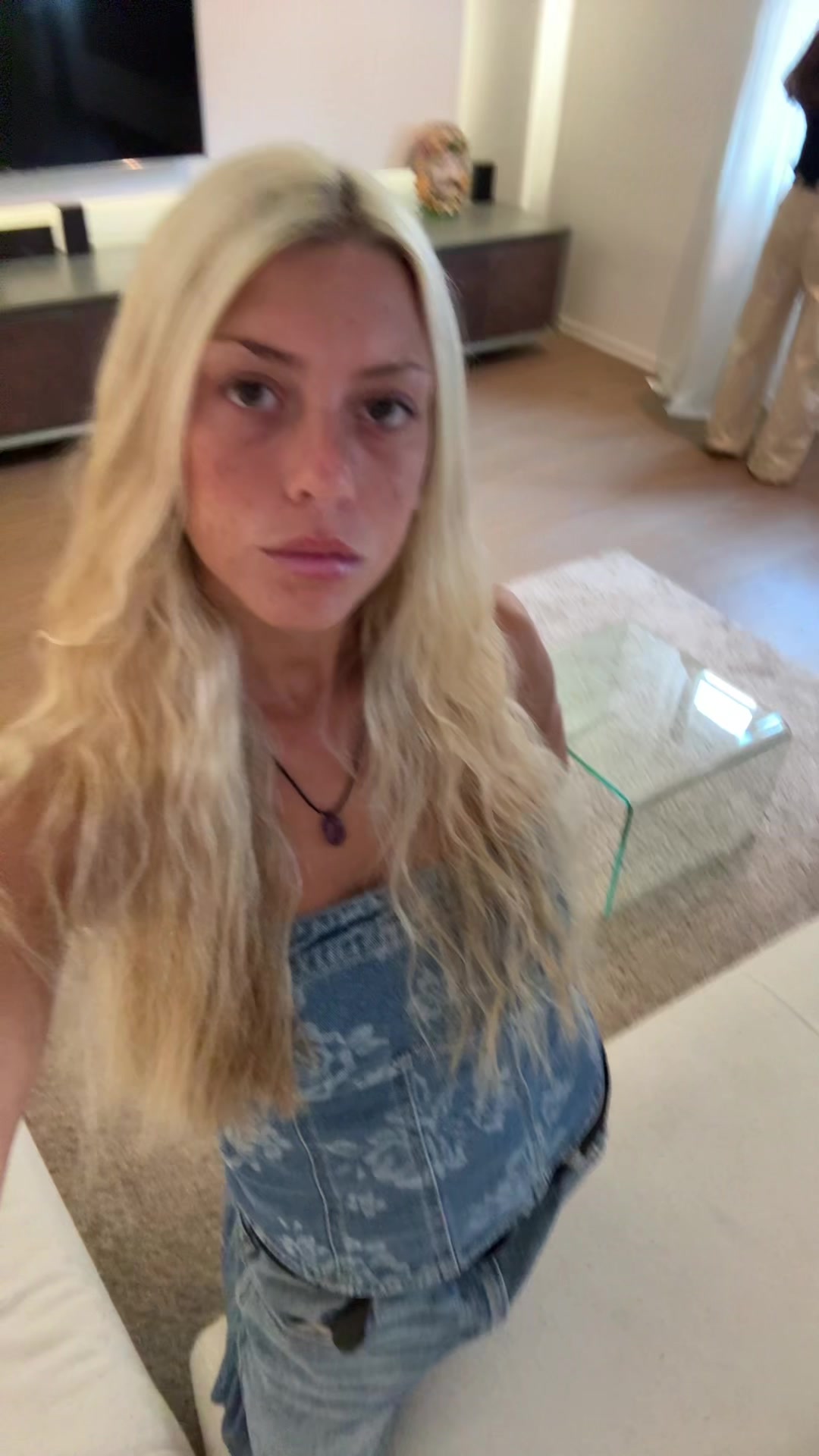 @So______
