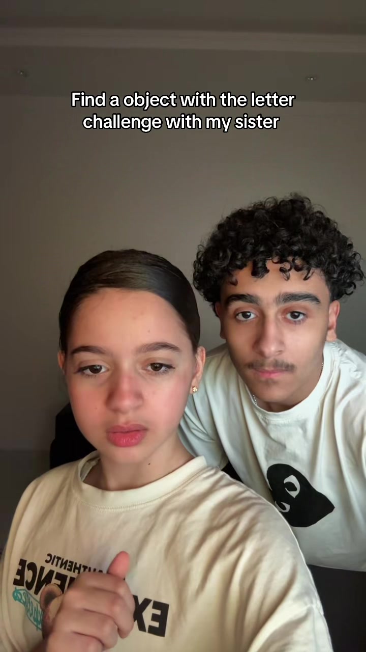 @𝐀𝐝𝐡𝐚𝐦𝐲𝐲