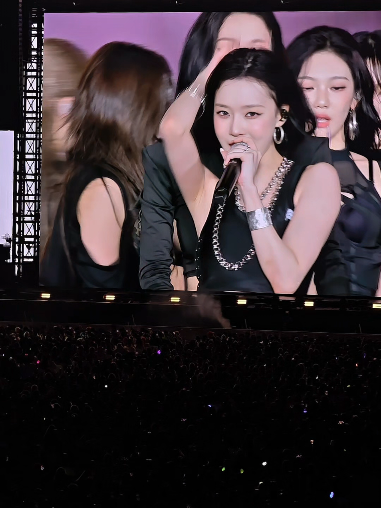 @ชายแท้แม่น้องหนาว