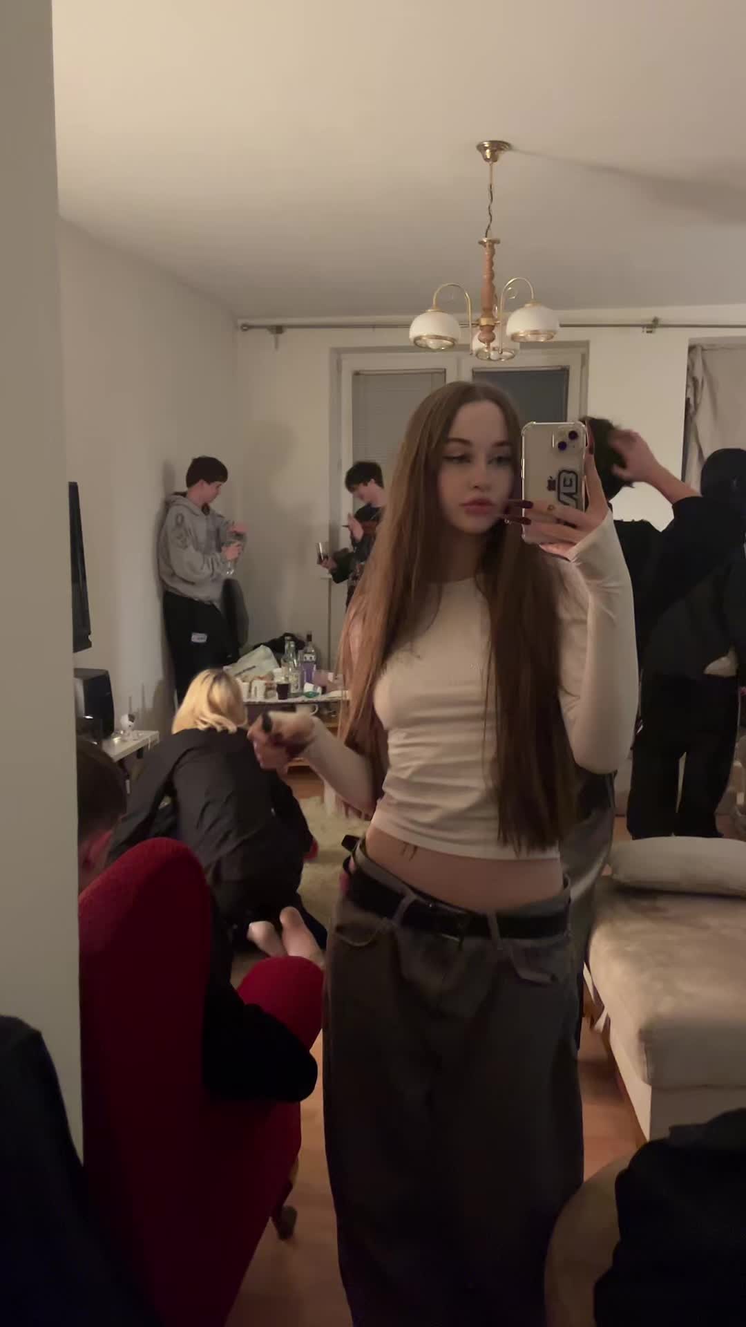 @m11lovv33