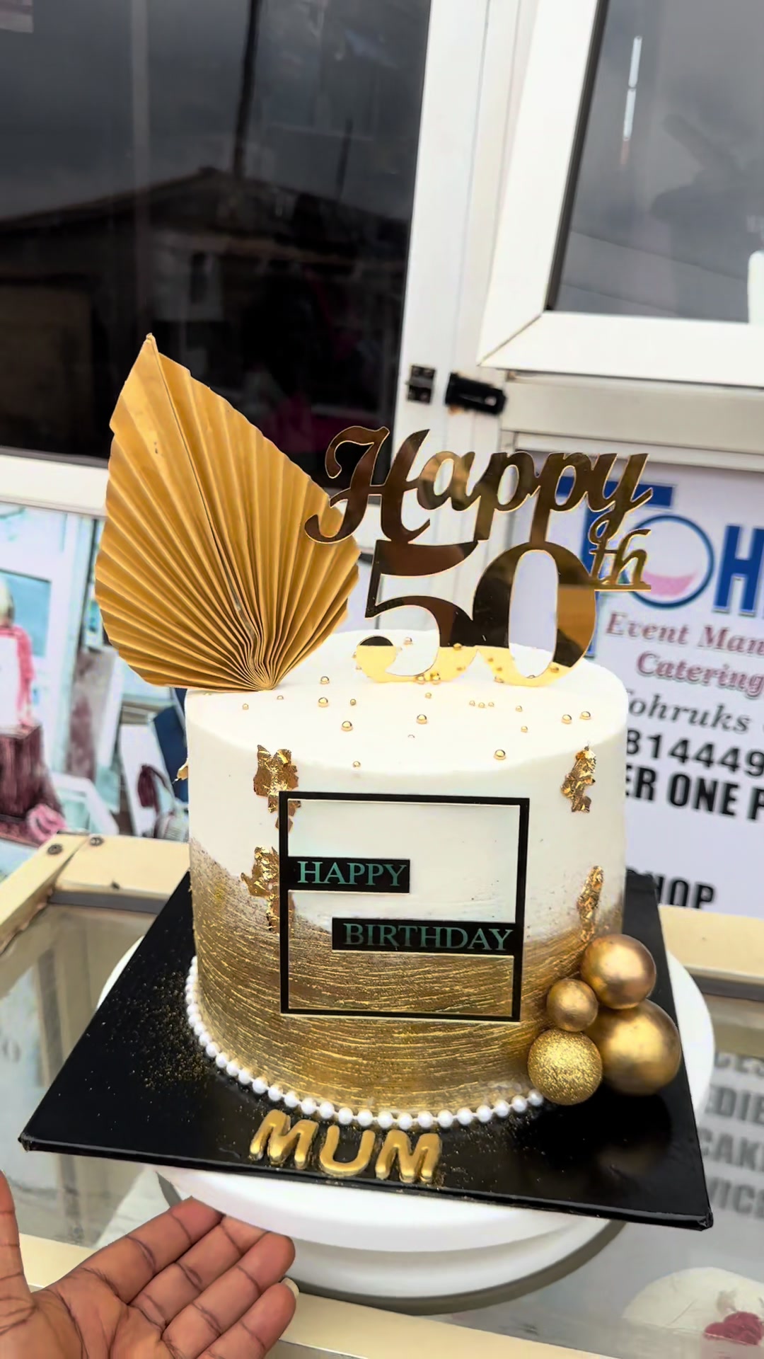@Tohruks cakes of Ibadan