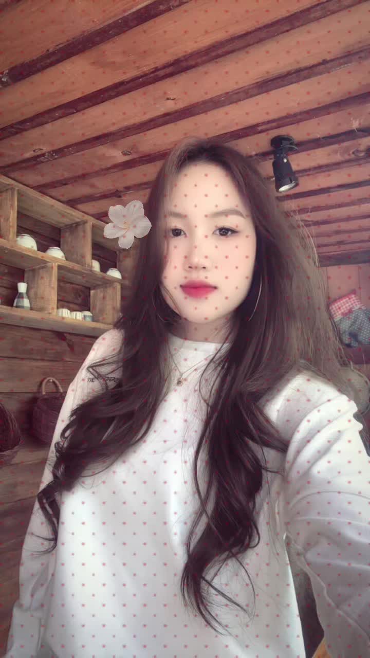 @Lục Thị Ho&agrave;n Hảo