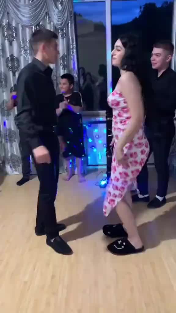 @ayladz1