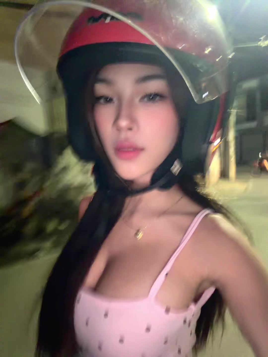 @Jelaxxx L🇵🇭