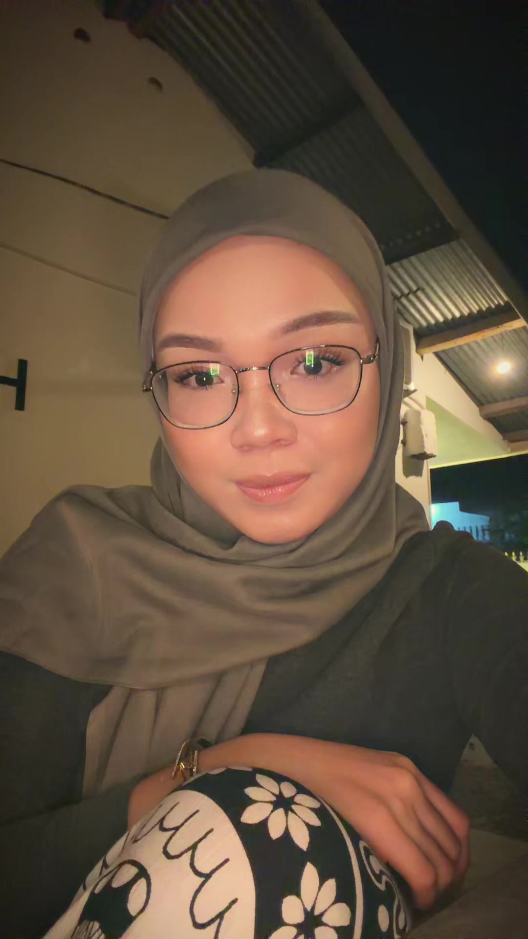 @𝒜᥉h