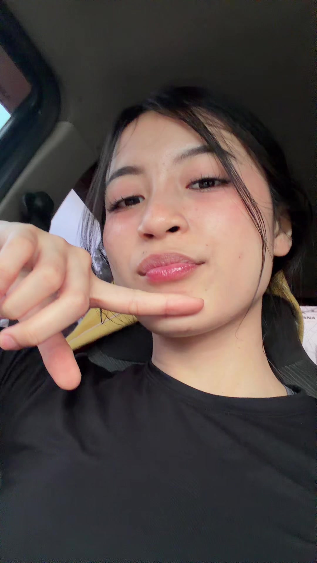 @hy,cantika