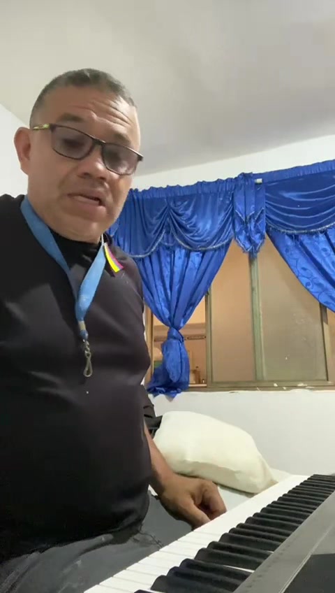 @chismoloco