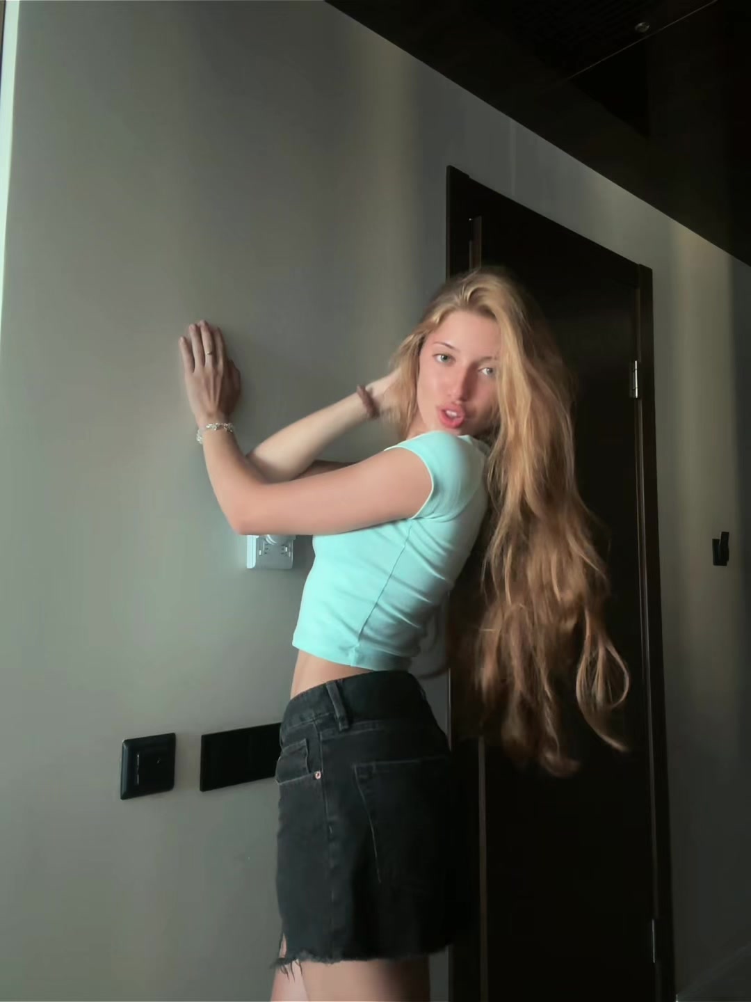 @eveelyaaa