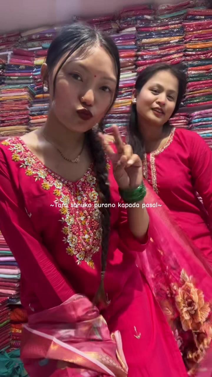 @Tara Sahu Ko Kapada Pasal