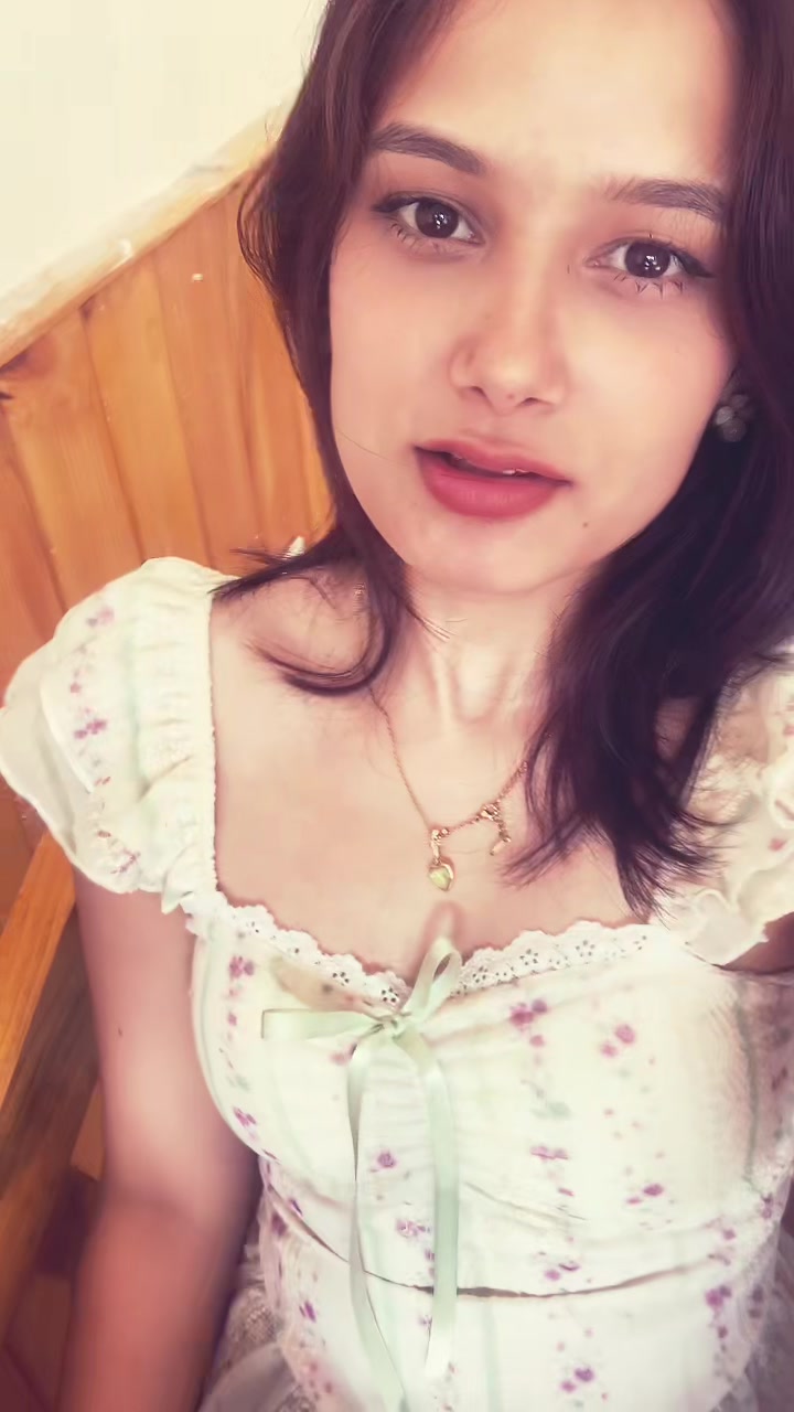 @🕸️