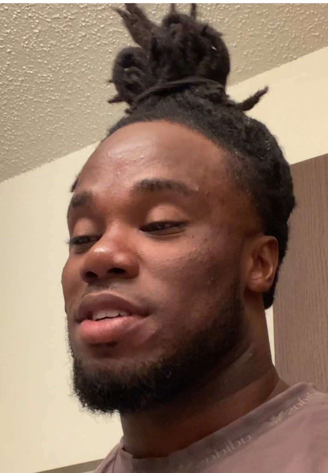 @M I L E S