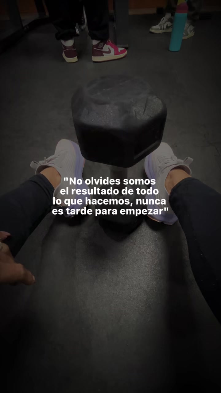 @v&iota;cĸy avalos