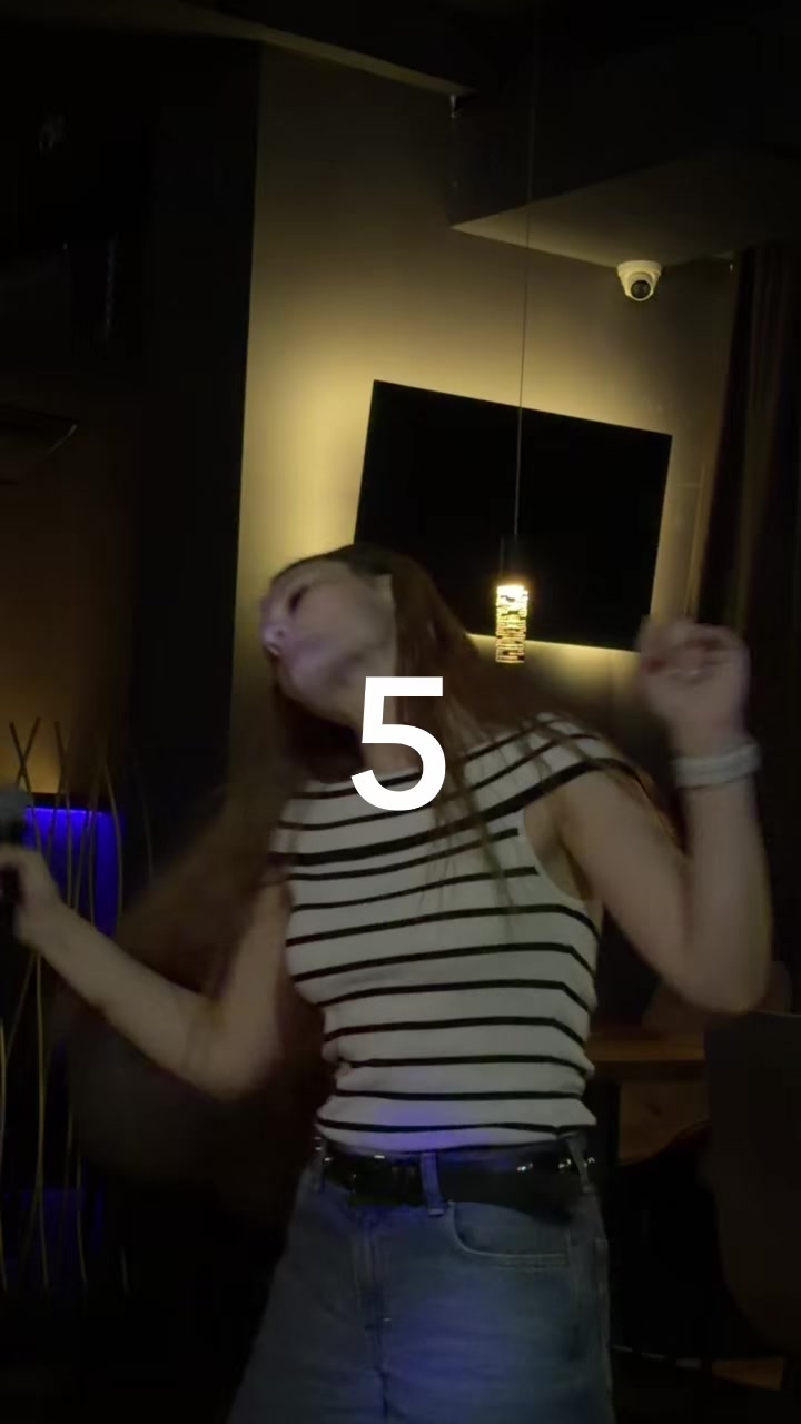 @viktoriasikret23