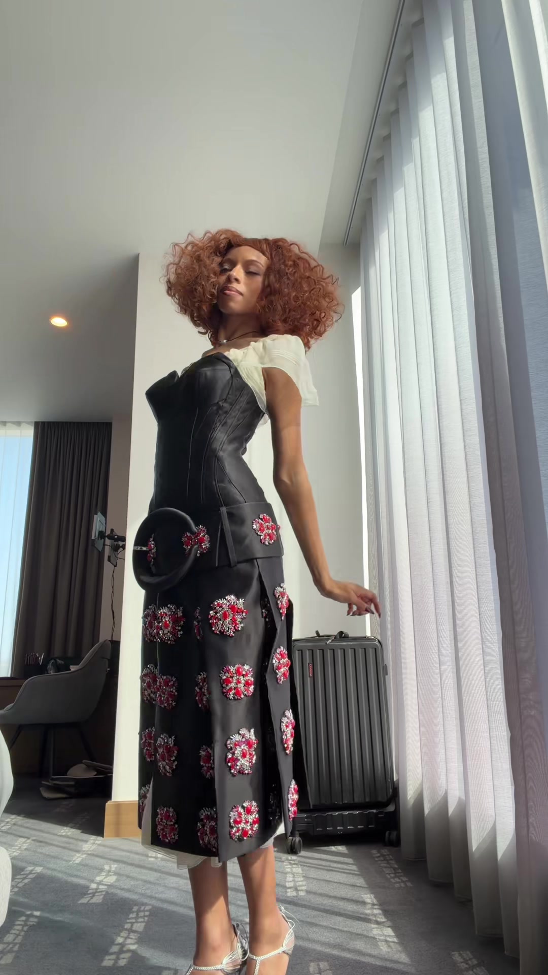 @ravyn lenae