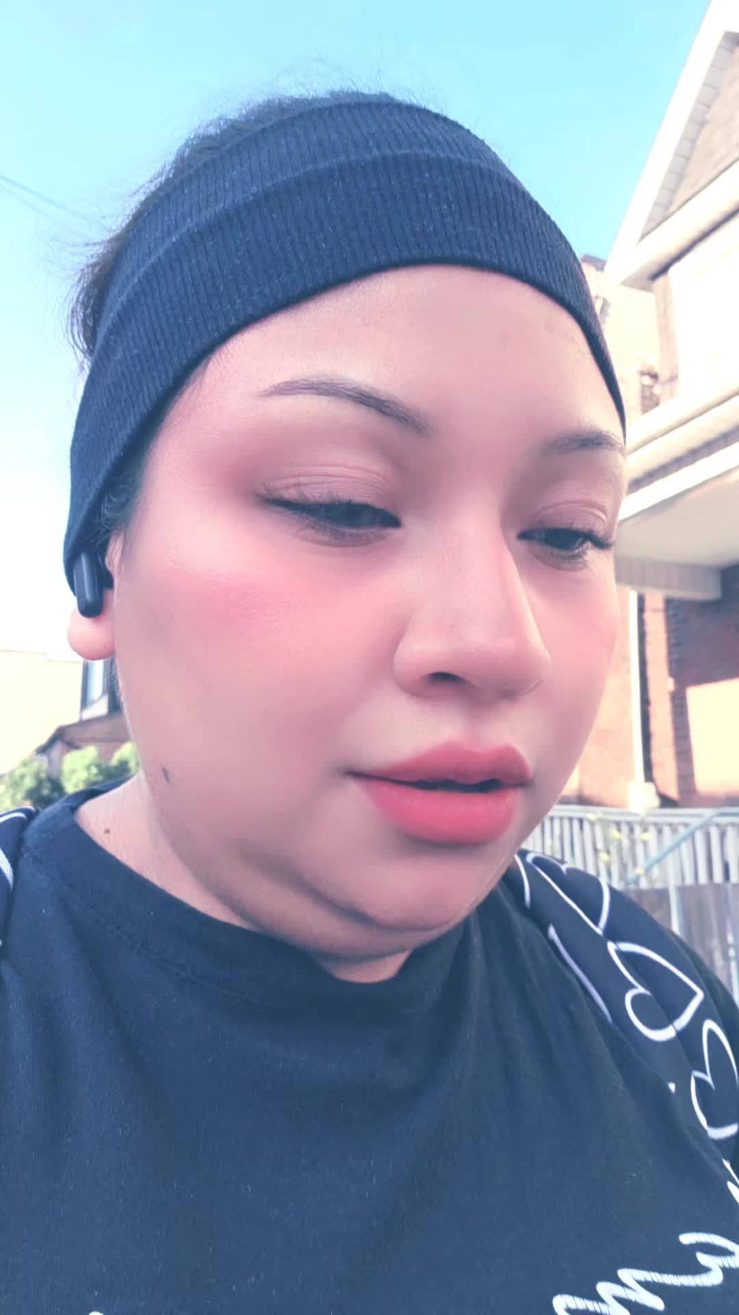 @️