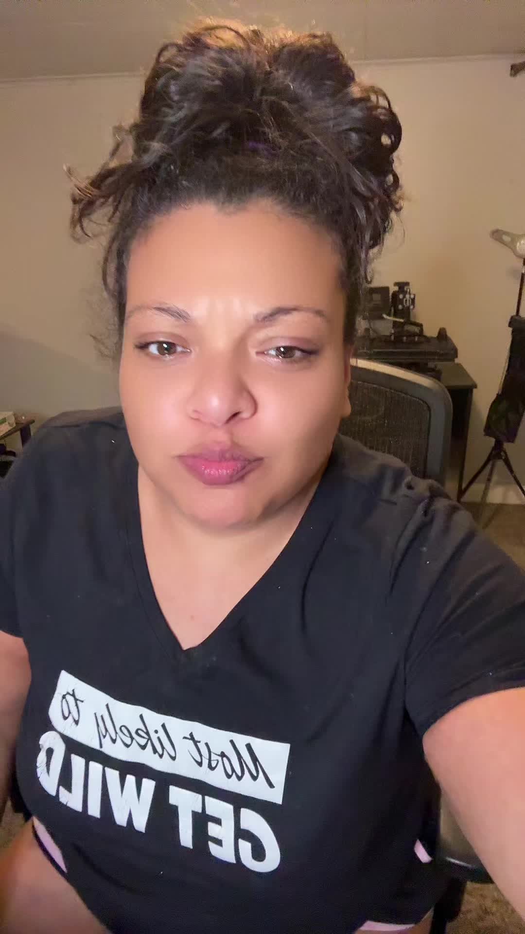 @Carlee