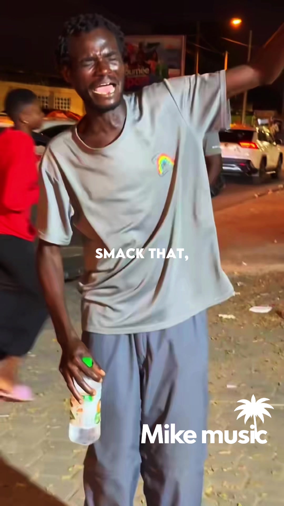 @𝙈𝙞𝙠𝙚𝙈𝙪𝙨𝙞𝙘🌴