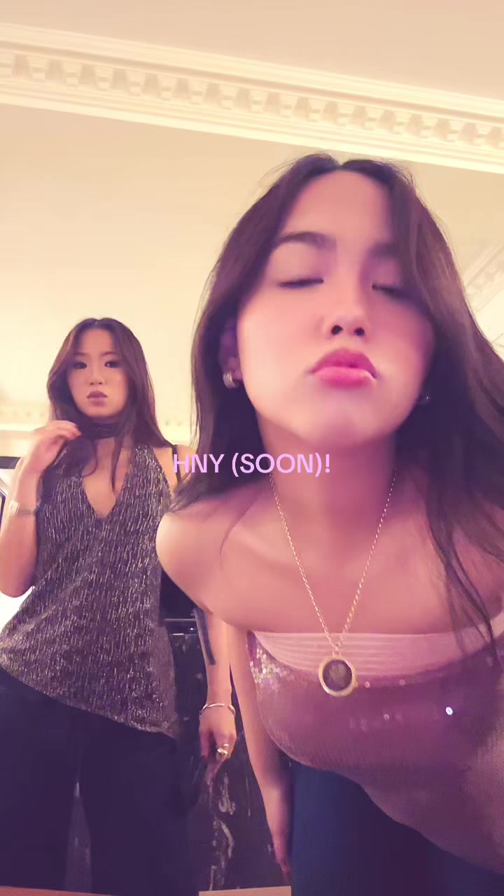 @audreyfayes