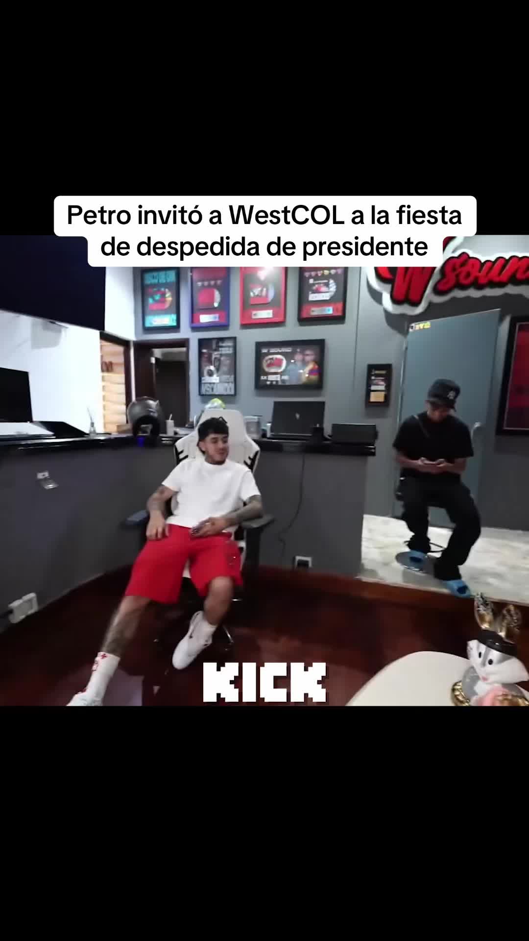 @ColClips_