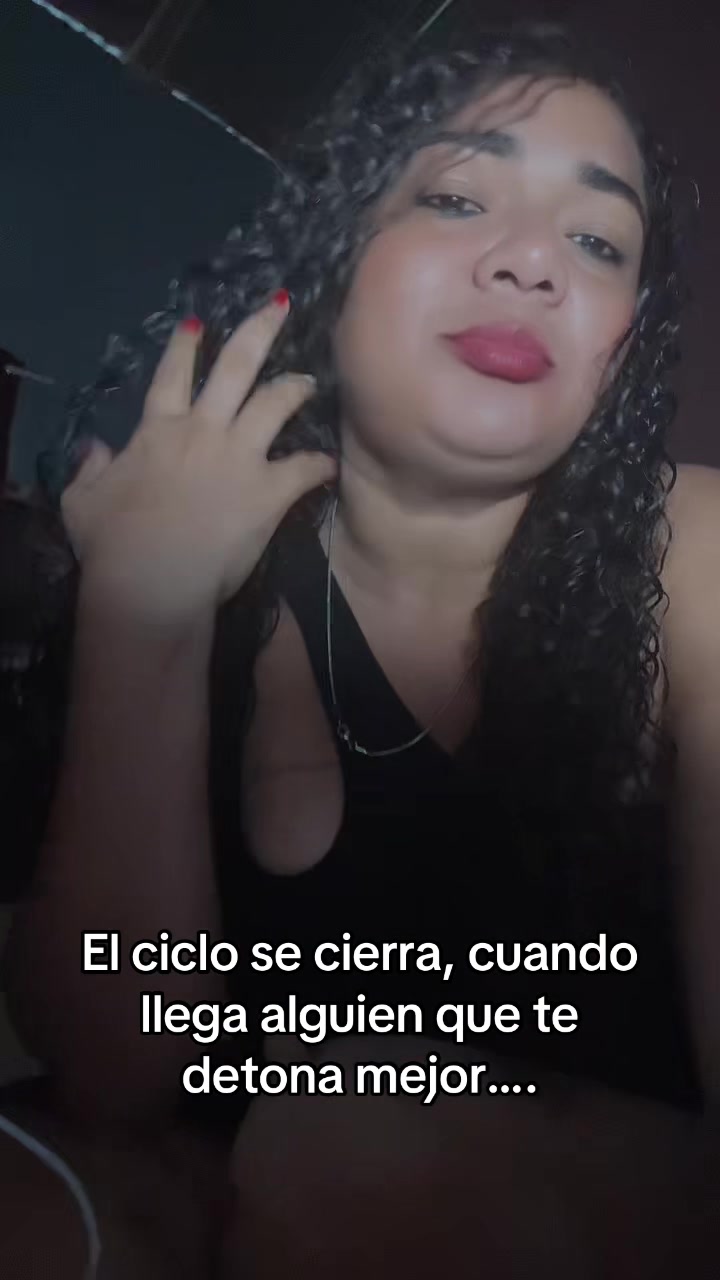 @Mely.😈