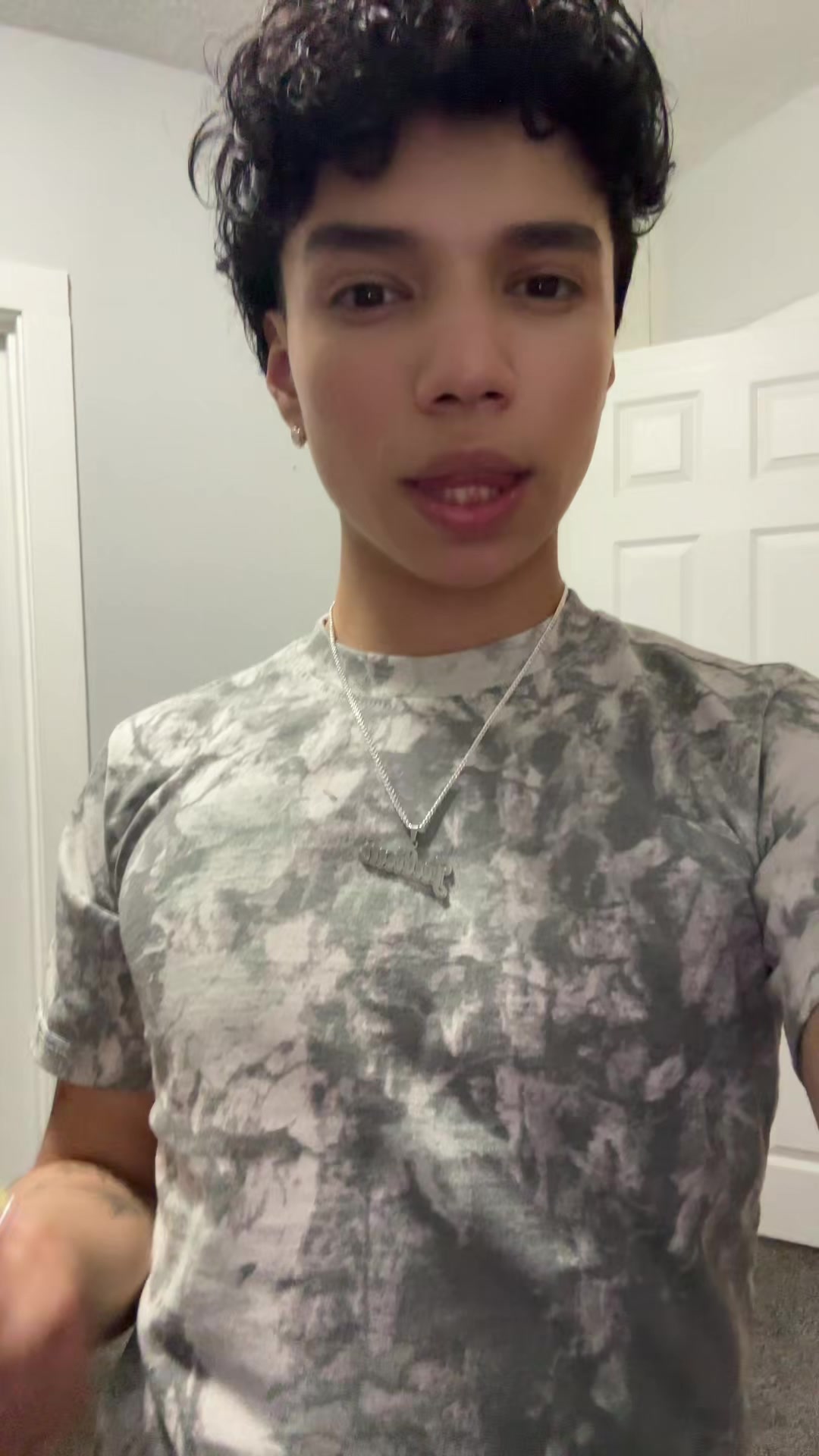 @prettyboyjulian1