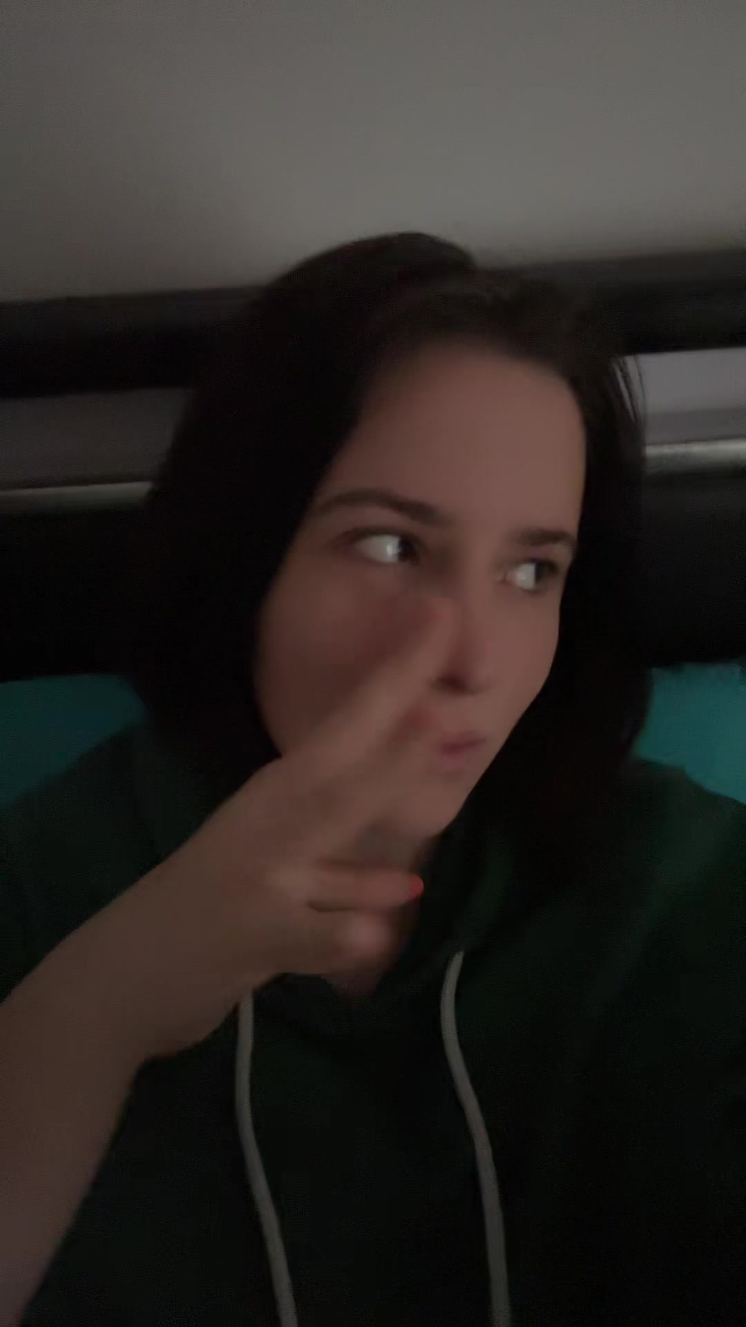 @Angèle