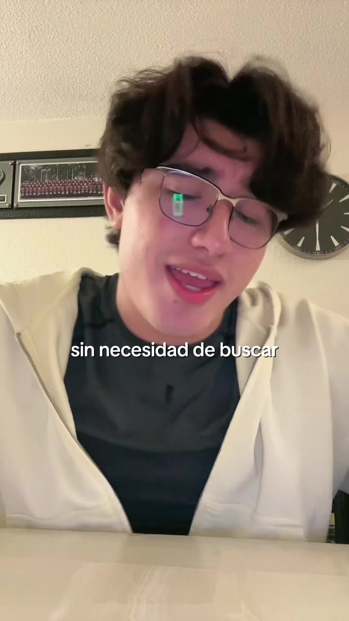 @Adri&aacute;n Alba