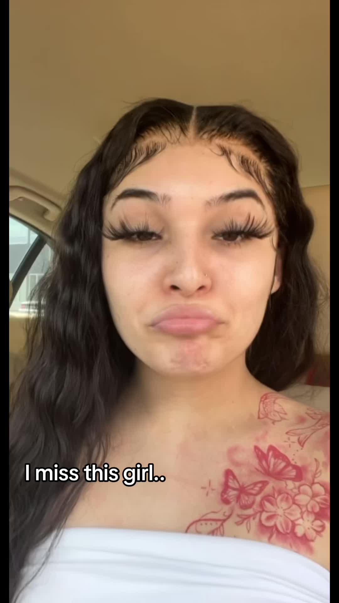 @Ava