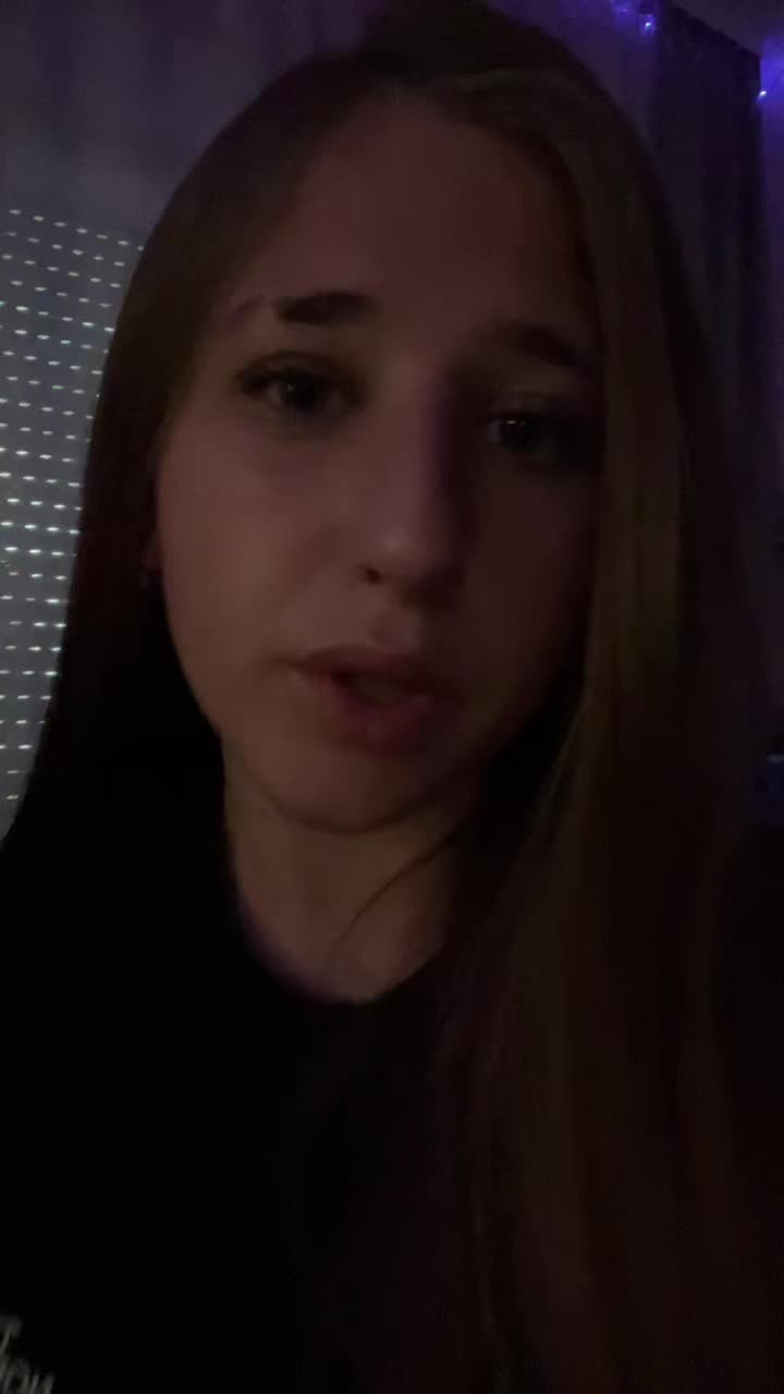 @𝓭𝓸𝓻𝓪🦢