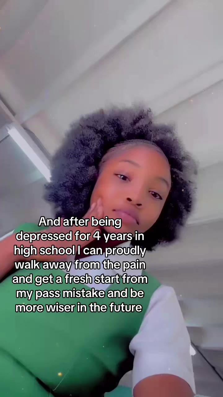 @Nique/Content Creator 🤍