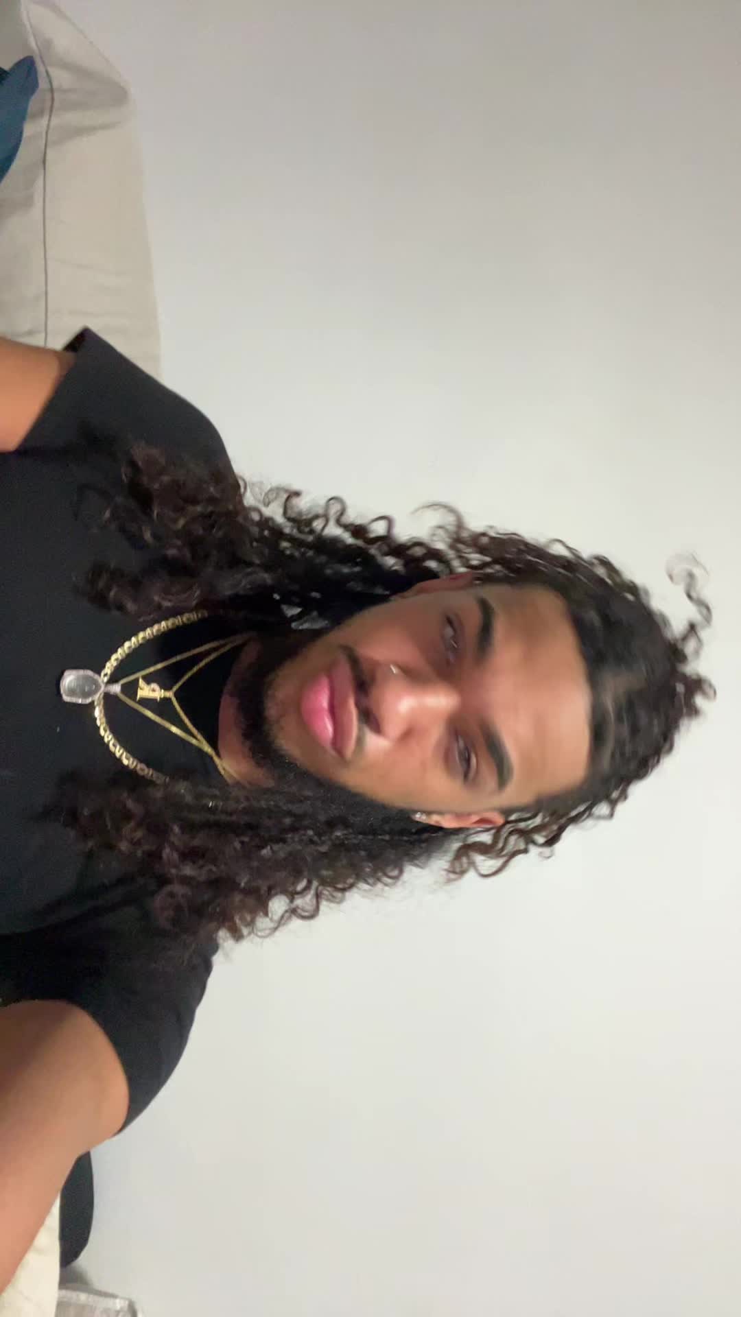 @Romeo_the_hbic